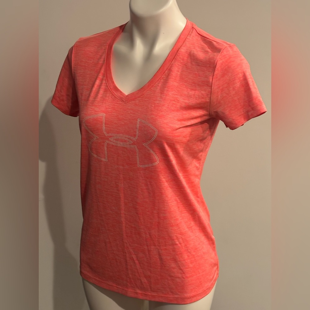 Under Armour Women's Short-Sleeve V-Neck Tee in Coral